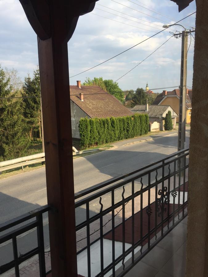 Villa Negra Motel Berzence Dış mekan fotoğraf